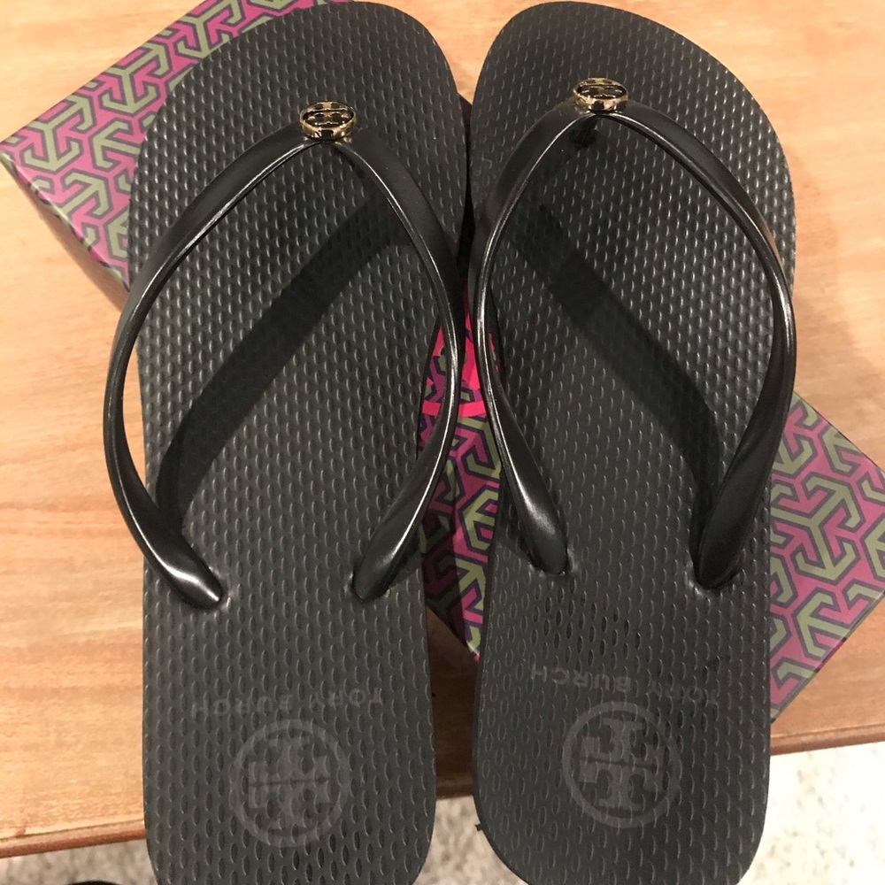 Tory Burch Black Thin Flip-Flop size 7 women’s